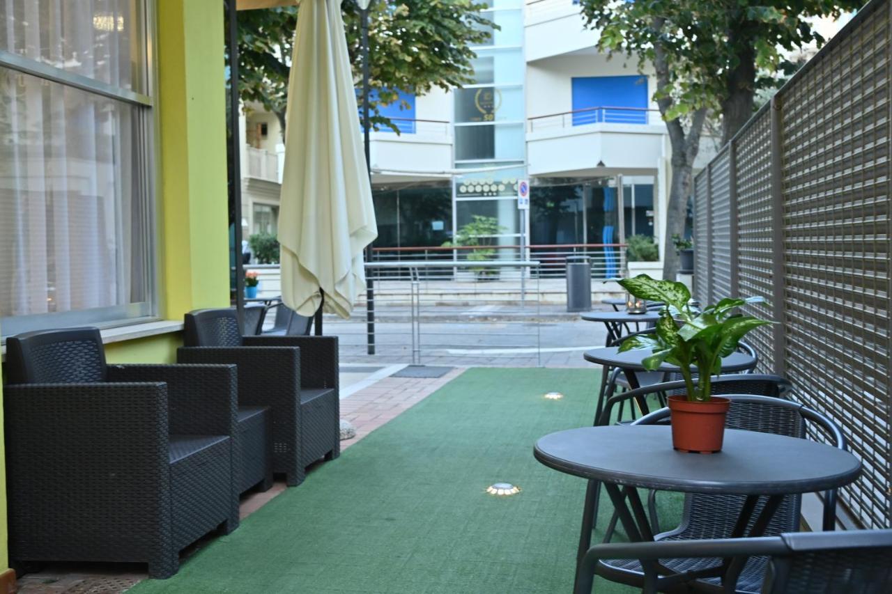 Hotel Italy 미사노아드리아티코 외부 사진
