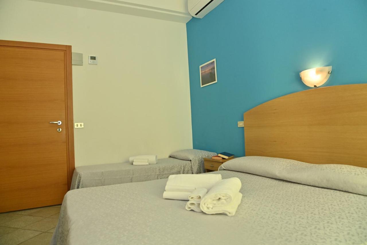Hotel Italy 미사노아드리아티코 외부 사진