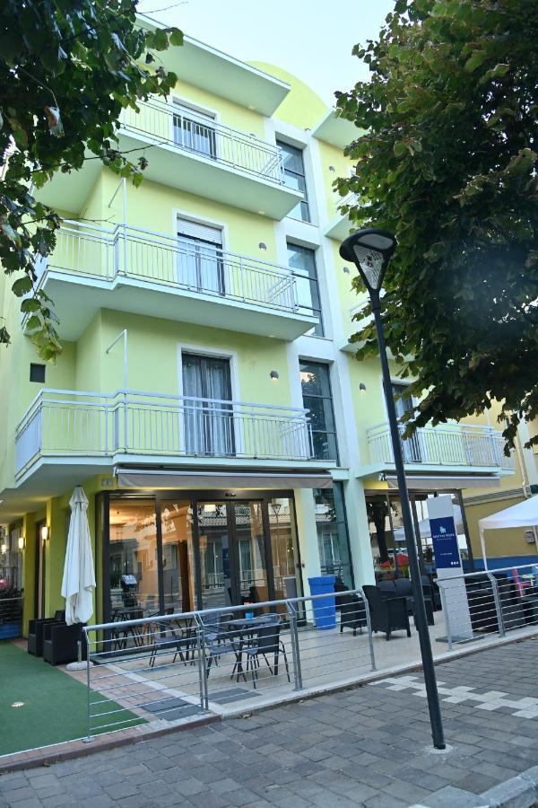 Hotel Italy 미사노아드리아티코 외부 사진